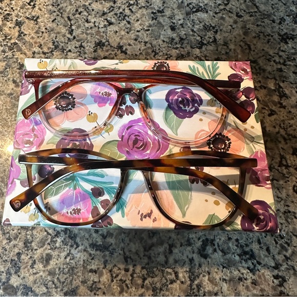Quantity of 2 Elegant Peepers Tortoise Shell Glasses for Women 2.25 strength - Picture 3 of 5